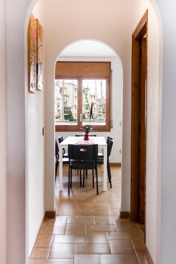 Apartmán Edificio La Sardana Empuriabrava Exteriér fotografie