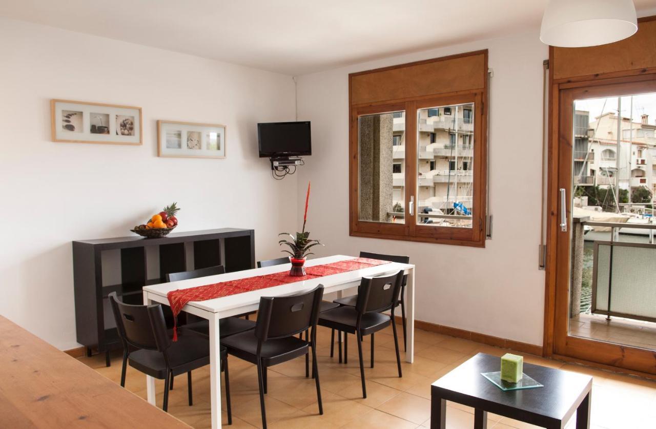 Apartmán Edificio La Sardana Empuriabrava Exteriér fotografie