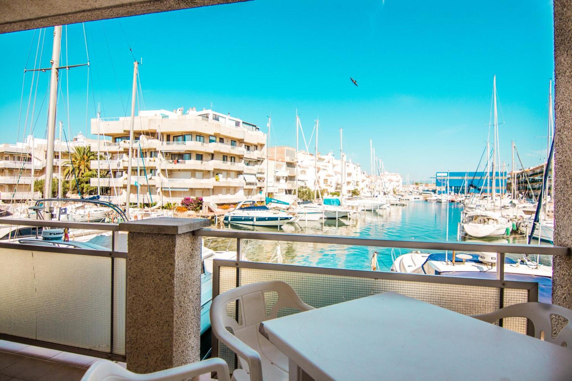 Apartmán Edificio La Sardana Empuriabrava Pokoj fotografie